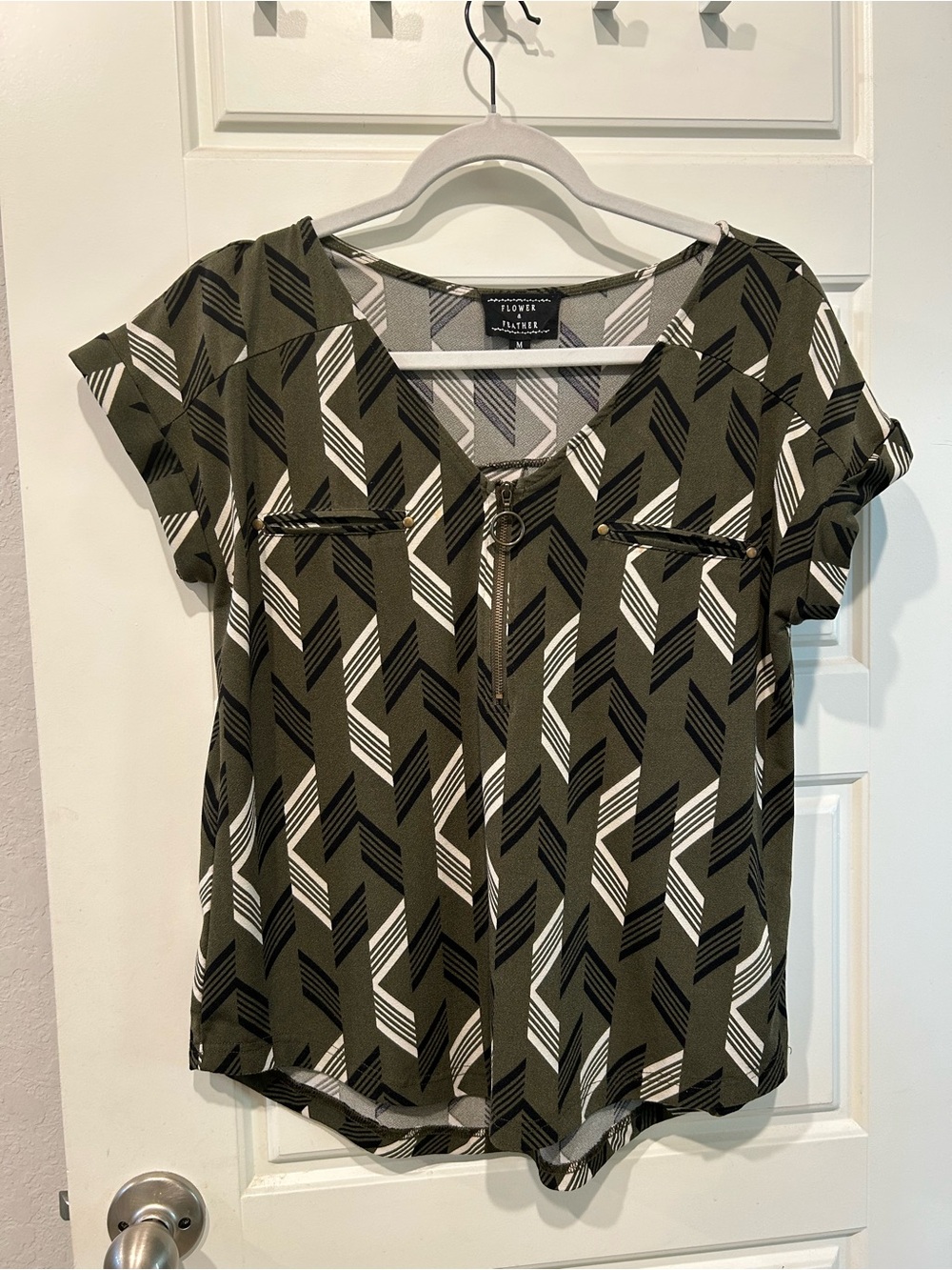 Relaxed Olive Green Geometric Short Sleeve Blouse